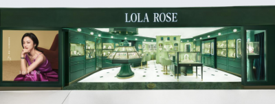 LolaRose廣州首店落地天河城購物中心，英式復古酒店設計依舊出彩